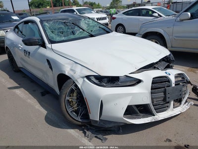 BMW M4 2023
