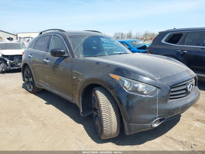 INFINITI QX70 2016