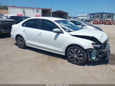 VOLKSWAGEN JETTA 2017