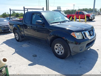 NISSAN FRONTIER 2015