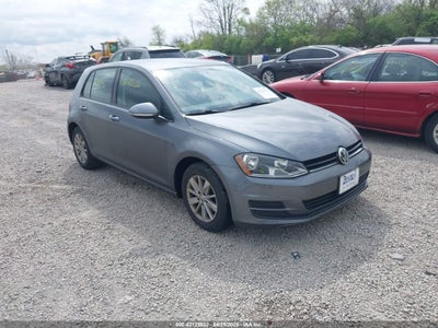 VOLKSWAGEN GOLF 2015