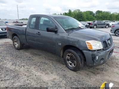 NISSAN TITAN 2004