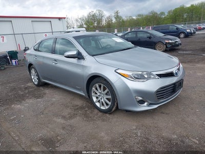 TOYOTA AVALON HYBRID 2015