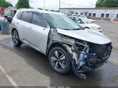 NISSAN ROGUE 2022