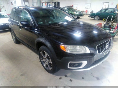VOLVO XC70 2012