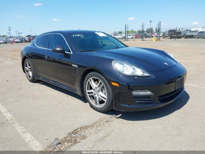 PORSCHE PANAMERA 2011