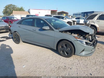 HYUNDAI ELANTRA HYBRID 2023