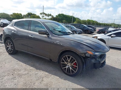 MASERATI LEVANTE 2022