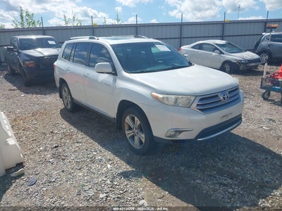 TOYOTA HIGHLANDER 2011