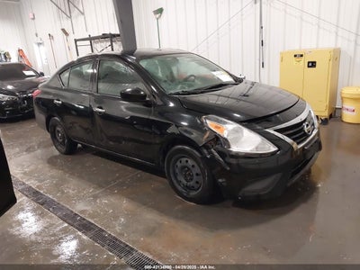 NISSAN VERSA 2019