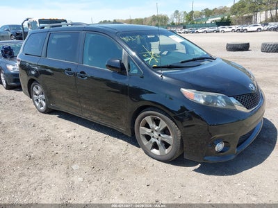 TOYOTA SIENNA 2012