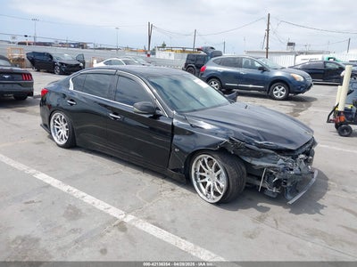 INFINITI Q50 2014