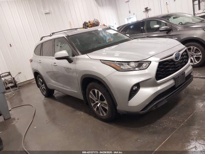 TOYOTA HIGHLANDER 2020
