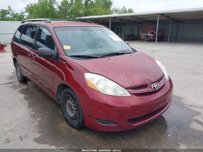 TOYOTA SIENNA 2008