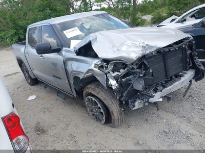 TOYOTA TUNDRA 2025