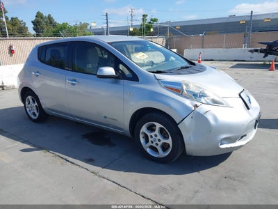 NISSAN LEAF 2011
