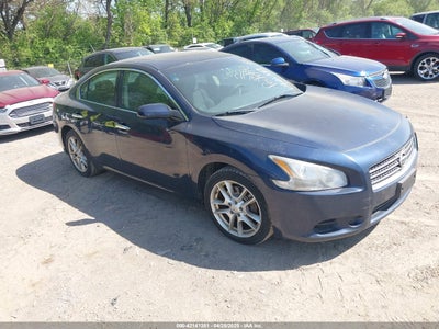 NISSAN MAXIMA 2011