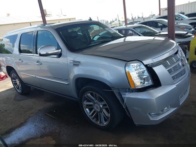 CADILLAC ESCALADE ESV 2013