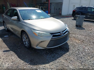 TOYOTA CAMRY 2016