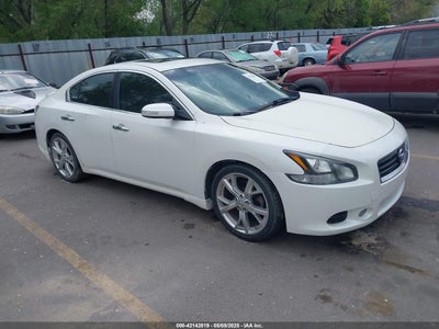 NISSAN MAXIMA 2012