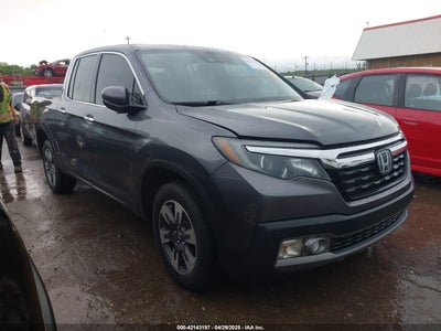 HONDA RIDGELINE 2018
