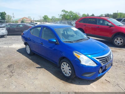 NISSAN VERSA 2017