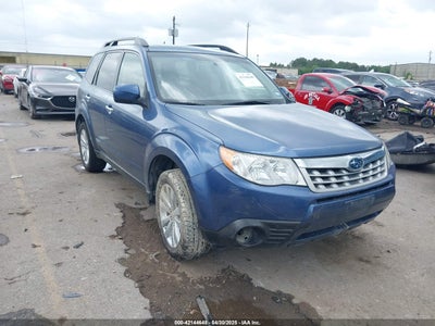 SUBARU FORESTER 2012