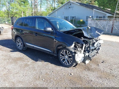 MITSUBISHI OUTLANDER 2017