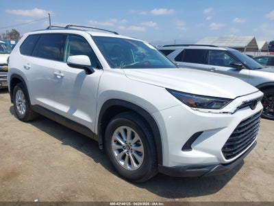 TOYOTA GRAND HIGHLANDER 2024