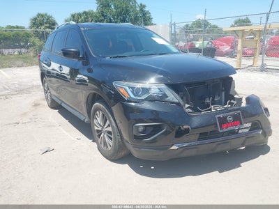 NISSAN PATHFINDER 2018