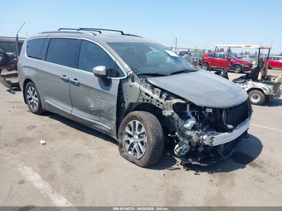 CHRYSLER PACIFICA HYBRID 2023