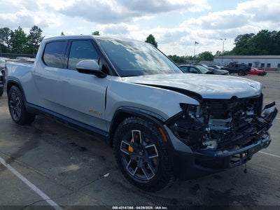 RIVIAN R1T 2023
