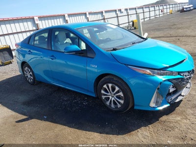 TOYOTA PRIUS PRIME 2022