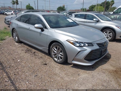 TOYOTA AVALON 2022