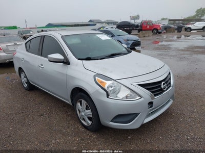 NISSAN VERSA 2019