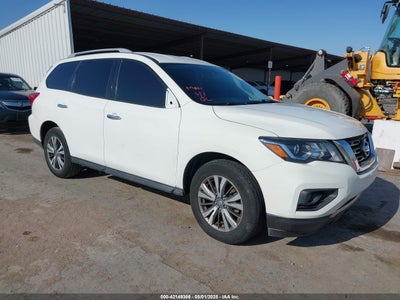 NISSAN PATHFINDER 2017