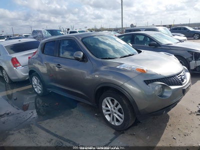 NISSAN JUKE 2011