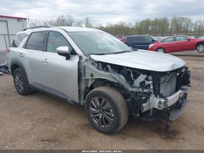 NISSAN PATHFINDER 2025