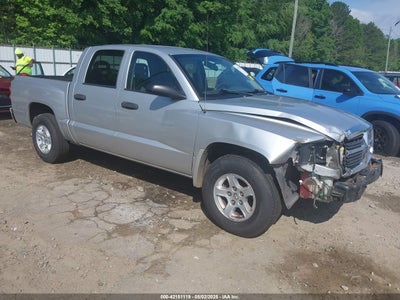 DODGE DAKOTA 2005