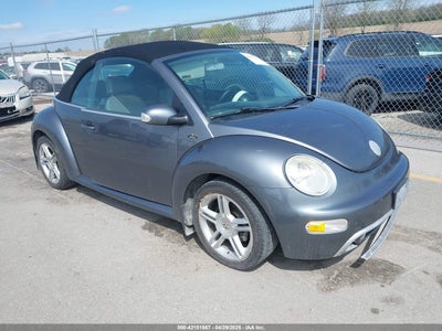 VOLKSWAGEN NEW BEETLE 2004