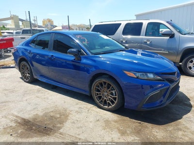 TOYOTA CAMRY 2023