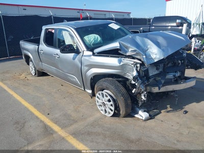 TOYOTA TACOMA 2025