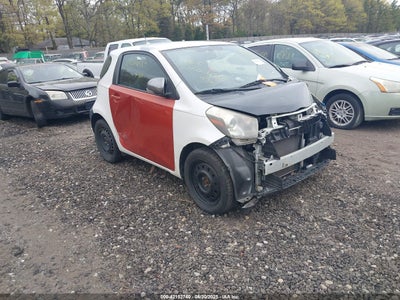 SCION IQ 2013
