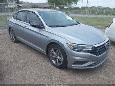 VOLKSWAGEN JETTA 2020