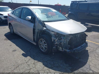 TOYOTA PRIUS PRIME 2022