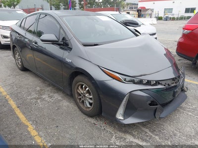 TOYOTA PRIUS PRIME 2018