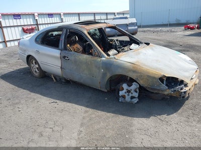 FORD TAURUS 2004
