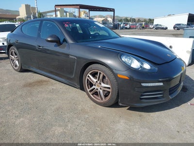 PORSCHE PANAMERA 2014