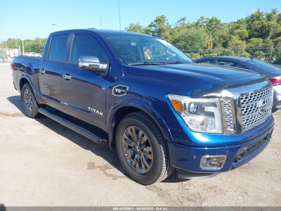 NISSAN TITAN 2017