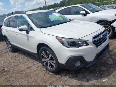 SUBARU OUTBACK 2019